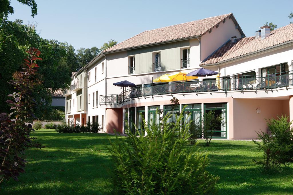 Logis Hotel - Restaurant Le Tulipier Vienne-le-Chateau Номер фото